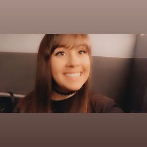 Meet your Posher, Gabby